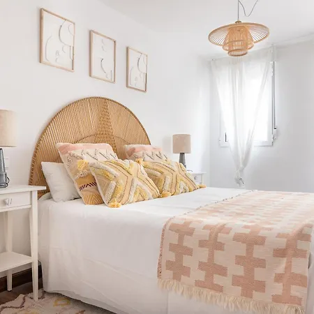 Moderno En El Casco Antiguo De * Castro Urdiales