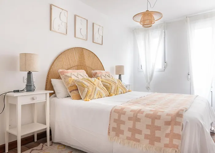 Moderno En El Casco Antiguo De * Castro Urdiales