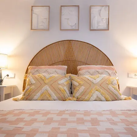 Moderno En El Casco Antiguo De Daire Castro Urdiales